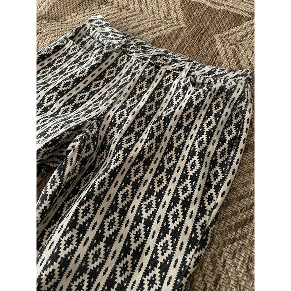 DG2 by Diane Gilman Tan and Black casual cotton blend ikat print pant SZ 10 P - Picture 2 of 6